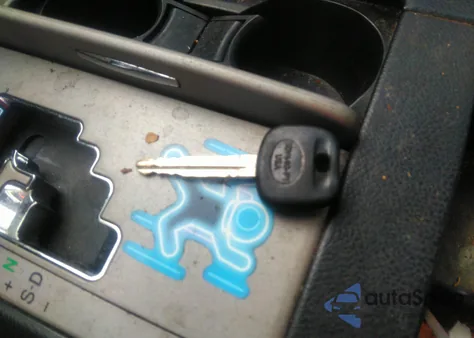 2011 Toyota Camry Se from USA, damaged, VIN 4T1BF3EK6BU220205